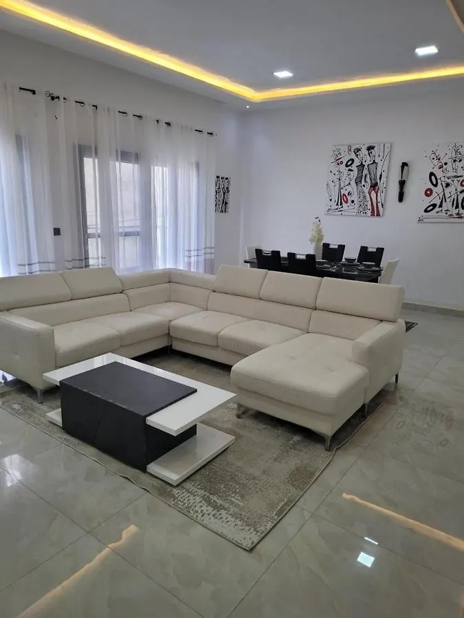 Residence Adja Cogna Appartement De Luxe Au Virage Dakar Senegal