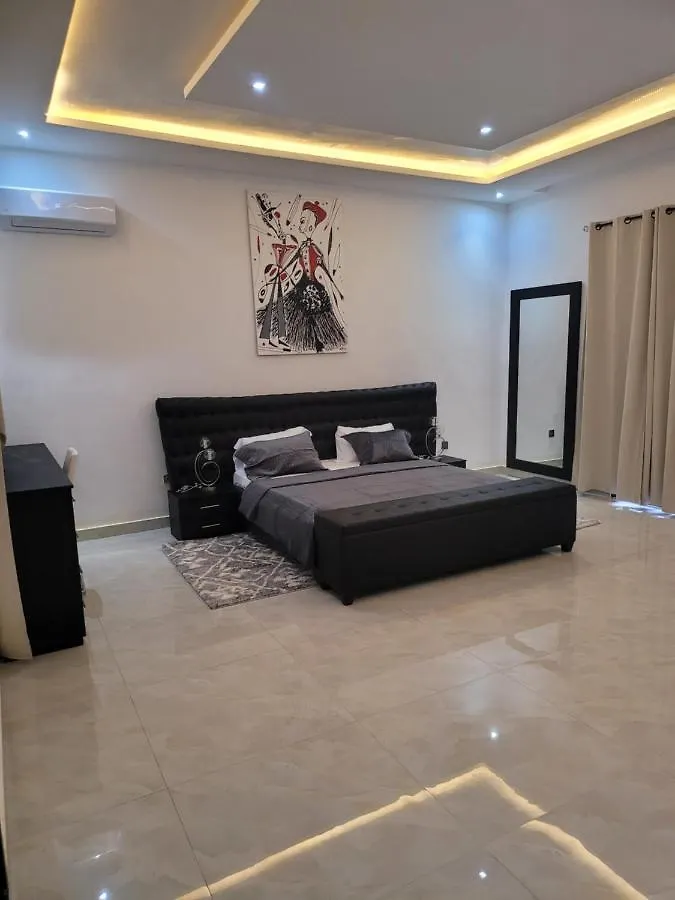Residence Adja Cogna Appartement De Luxe Au Virage Dakar Apartmán